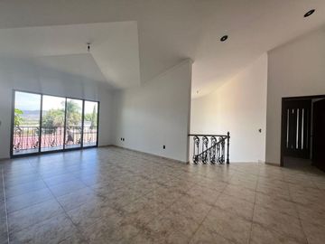 CASA EN VENTA DE LUJO EN REMATE EN BALCONES DEL CAMPESTRE EN LEON, GTO