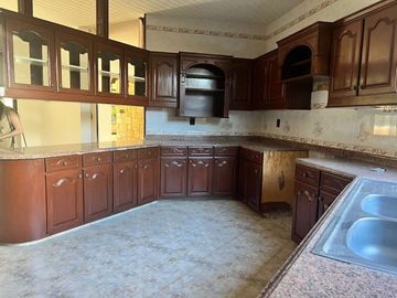 CASA EN VENTA DE LUJO EN REMATE EN BALCONES DEL CAMPESTRE EN LEON, GTO