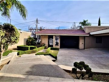 CASA EN VENTA DE LUJO EN REMATE EN BALCONES DEL CAMPESTRE EN LEON, GTO