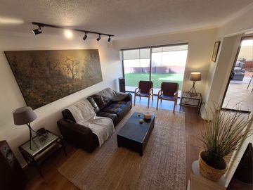 CASA EN VENTA 330 M² - PARQUE LA HACIENDA - PEÑALOLÉN METRO QUILIN (Cód 163)