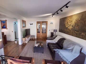 CASA EN VENTA 330 M² - PARQUE LA HACIENDA - PEÑALOLÉN METRO QUILIN (Cód 163)
