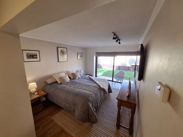 CASA EN VENTA 330 M² - PARQUE LA HACIENDA - PEÑALOLÉN METRO QUILIN (Cód 163)