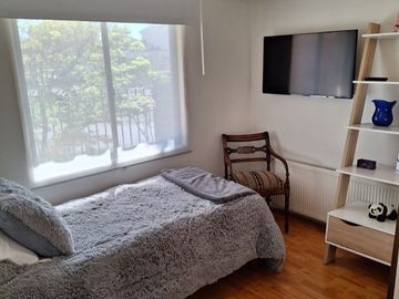 CASA EN VENTA 330 M² - PARQUE LA HACIENDA - PEÑALOLÉN METRO QUILIN (Cód 163)