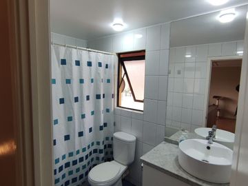 CASA EN VENTA 330 M² - PARQUE LA HACIENDA - PEÑALOLÉN METRO QUILIN (Cód 163)