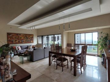 FOR SALE: 3BR PENTHOUSE CONDO AT ALEXANDRA