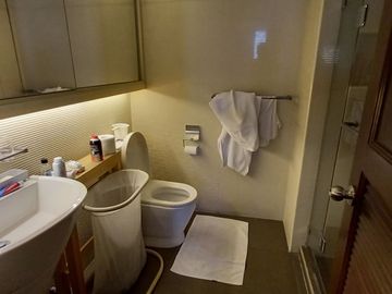 FOR SALE: 3BR PENTHOUSE CONDO AT ALEXANDRA