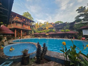 Un exclusivo complejo hotelero de 6080 m² que ofrece el equilibrio perfecto entre naturaleza, confort y oportunidad de negocio.