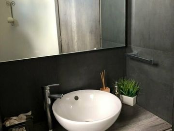 CASA EN VENTA EN LOMAS DE ANGELOPOLIS