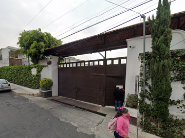 Venta de Casa en Remate, zona de alta plusvalía, Col. Lomas de Puerta Grande, Álvaro Obregón, CDMX