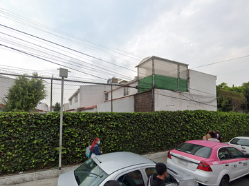 Venta de Casa en Remate, zona de alta plusvalía, Col. Lomas de Puerta Grande, Álvaro Obregón, CDMX
