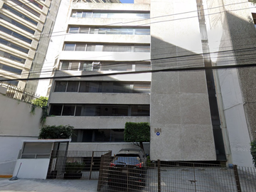 Venta de Departamento en Remate, cerca del Paseo de las Palmas, Col. Lomas de Chapultepec, Miguel Hidalgo, CDMX