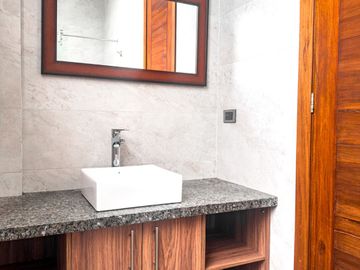 VENDO CASA EN TUMBACO SECTOR LA MORITA II