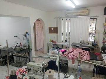 En venta propiedad para inversión en exclusiva zona del poniente de la ciudad  Colonia las Quintas