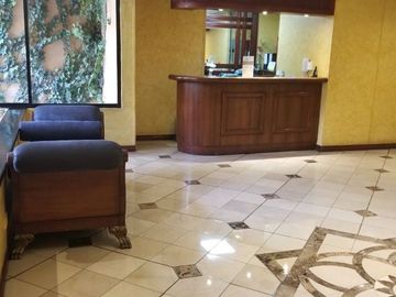 Suite de lujo amoblada en venta en Torres Swissôtel