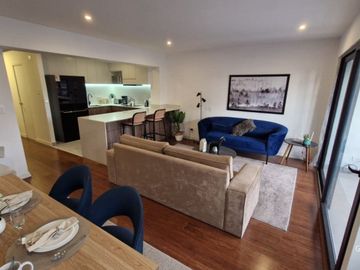 Venta de Moderno Departamento en  Miraflores