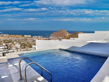 🏡 HD 4 – Vive en Sunset con estilo y vista al mar desde el rooftop