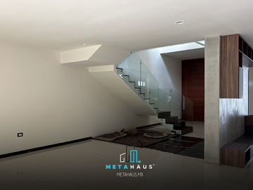 Casa en Venta en Fraccionamiento Peñón de las Cumbres, Xalapa por $6,690,000