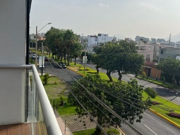 Lindo Departamento Flat de Estreno en Avenida Los Vicus – Santiago de Surco