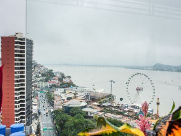 SE VENDE SUITE EN RIVER GARDEN GUAYAQUIL