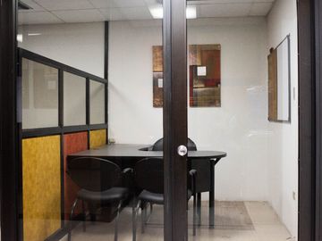 Oficina en centro comercial Las Vitrinas