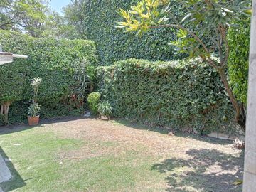 Casa en venta de 4 recámaras zona Lomas de San Angelín