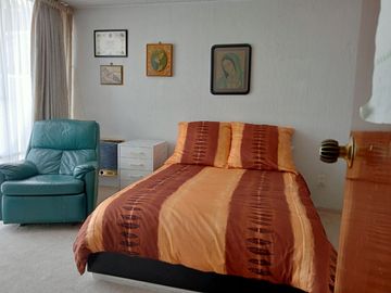 Casa en venta de 4 recámaras zona Lomas de San Angelín