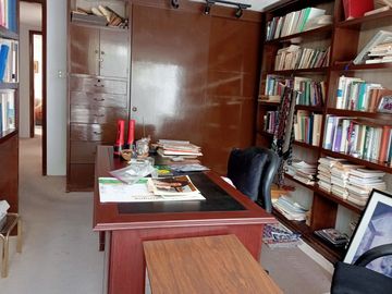 Casa en venta de 4 recámaras zona Lomas de San Angelín