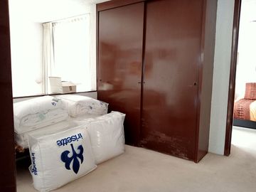 Casa en venta de 4 recámaras zona Lomas de San Angelín