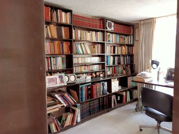 Casa en venta de 4 recámaras zona Lomas de San Angelín