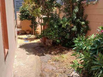 SE VENDE HERMOSA CASA EN REÑACA SECTOR LOS ALMENDROS UF 10000 VIÑA DEL MAR