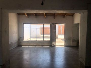 OCASION!! Casa como Terreno en Av. Víctor Larco Herrera-Buenos Aires-Trujillo