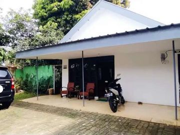 Rumah Lama Masuk Gang Area Jalan Pinang, 150 Meter Ke Pinang Raya