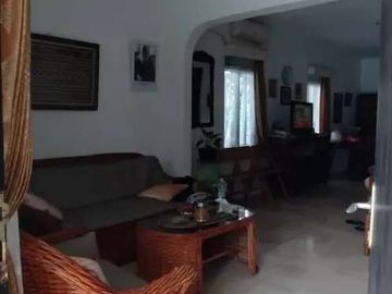 Rumah Lama Masuk Gang Area Jalan Pinang, 150 Meter Ke Pinang Raya
