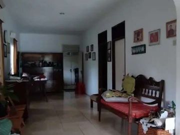 Rumah Lama Masuk Gang Area Jalan Pinang, 150 Meter Ke Pinang Raya