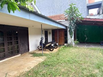 Rumah Lama Masuk Gang Area Jalan Pinang, 150 Meter Ke Pinang Raya
