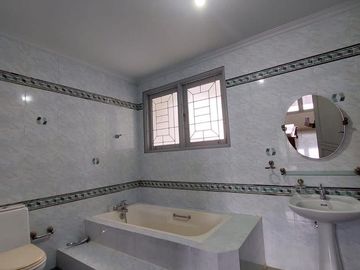 Rumah Bonus Pool Area Pekayon, 600 Meter Ke Jalan Pejaten Barat Raya