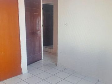 Casa en Barrio Vergel por Periferico de 2 plantas