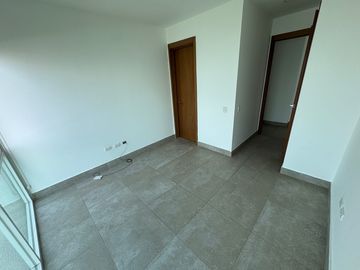 En venta departamento de 3 dormitorios en Mocoli Blue Bay, Samborondón .(JP)