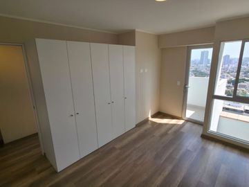 🏢 Departamento de Estreno en Alquiler – Piso 20 con Terraza y Vista al Parque