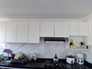 VENDO HERMOSO DEPARTAMENTO EN SALAMANCA MONTERRICO $170.000