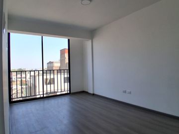 VENDO HERMOSO DEPARTAMENTO EN SALAMANCA MONTERRICO $170.000