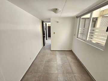 Venta de Departamento en Lomas Verdes, Amplio y súper Oportunidad