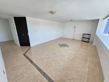 Venta de Departamento en Lomas Verdes, Amplio y súper Oportunidad