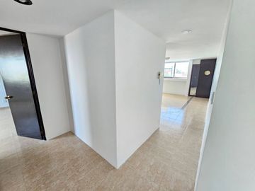 Venta de Departamento en Lomas Verdes, Amplio y súper Oportunidad