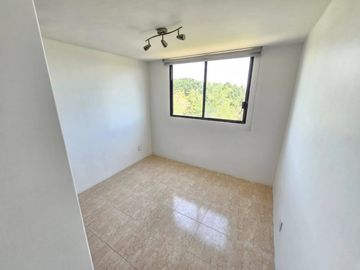 Venta de Departamento en Lomas Verdes, Amplio y súper Oportunidad