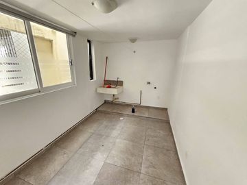 Venta de Departamento en Lomas Verdes, Amplio y súper Oportunidad