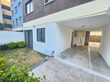 Venta de Departamento en Lomas Verdes, Amplio y súper Oportunidad