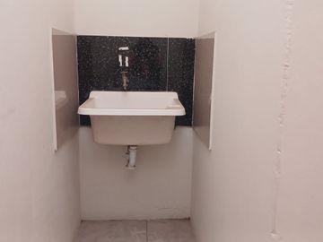 SE VENDE CASA DE 2 PISOS EN LA URB. SAN AGUSTIN, COMAS