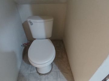 SE VENDE CASA DE 2 PISOS EN LA URB. SAN AGUSTIN, COMAS