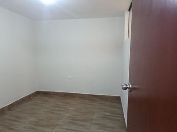SE VENDE CASA DE 2 PISOS EN LA URB. SAN AGUSTIN, COMAS